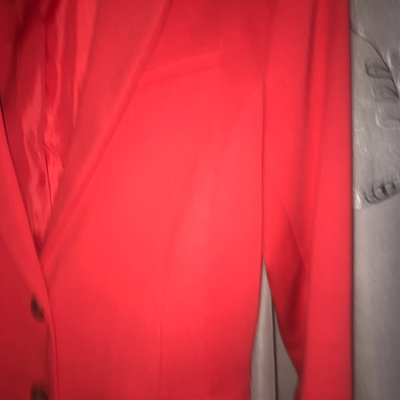 Blazer - Picture 6 of 8